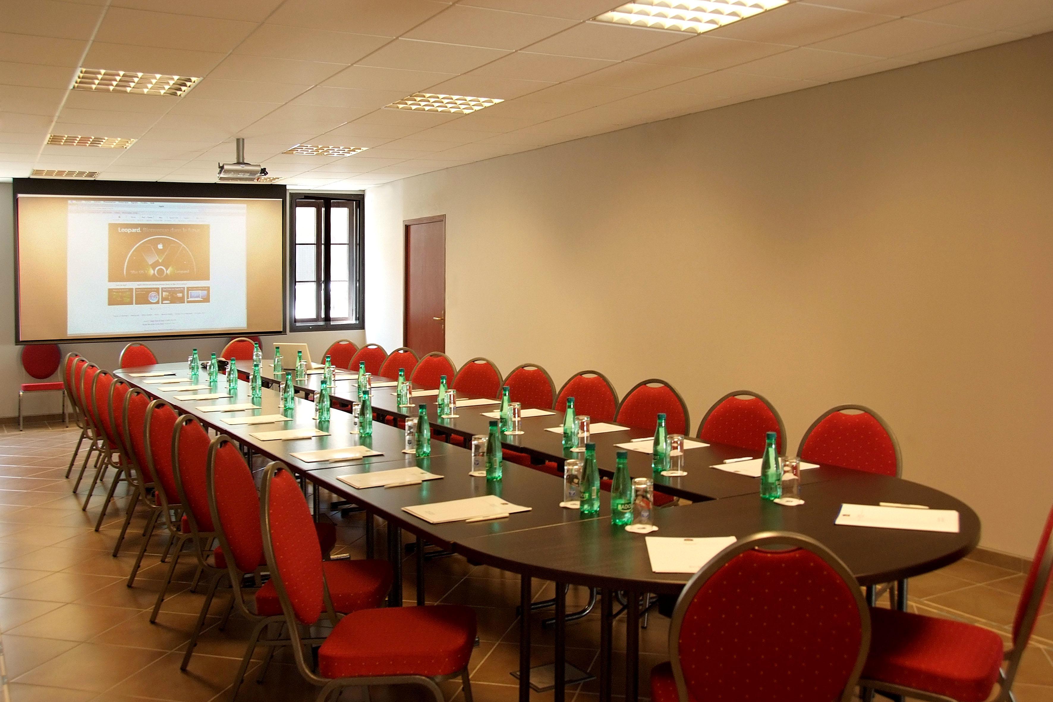 Hotel Henry II Beaune Centre Экстерьер фото