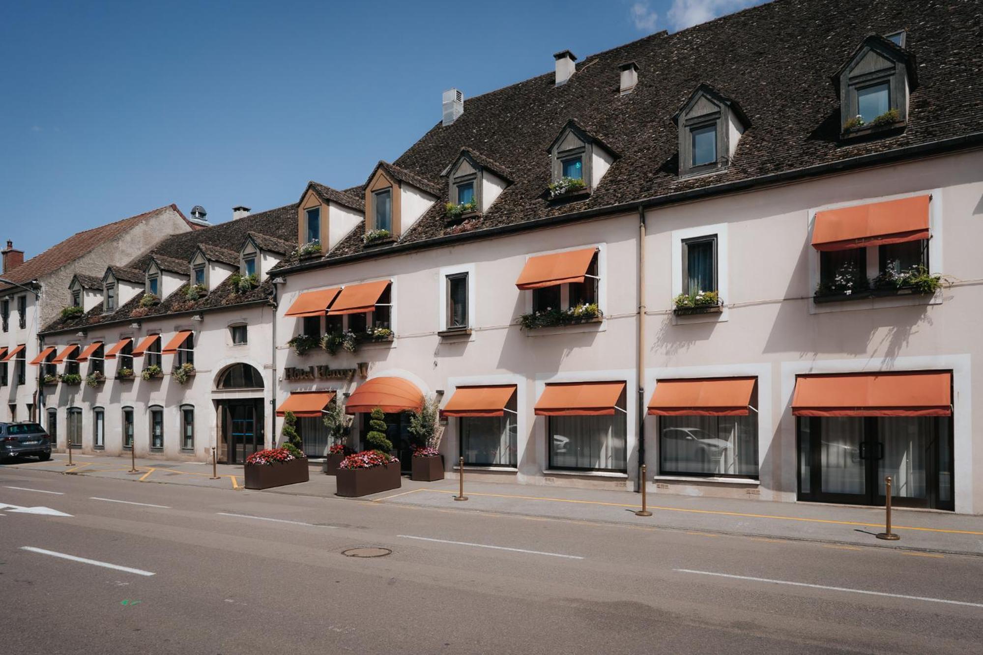 Hotel Henry II Beaune Centre Экстерьер фото